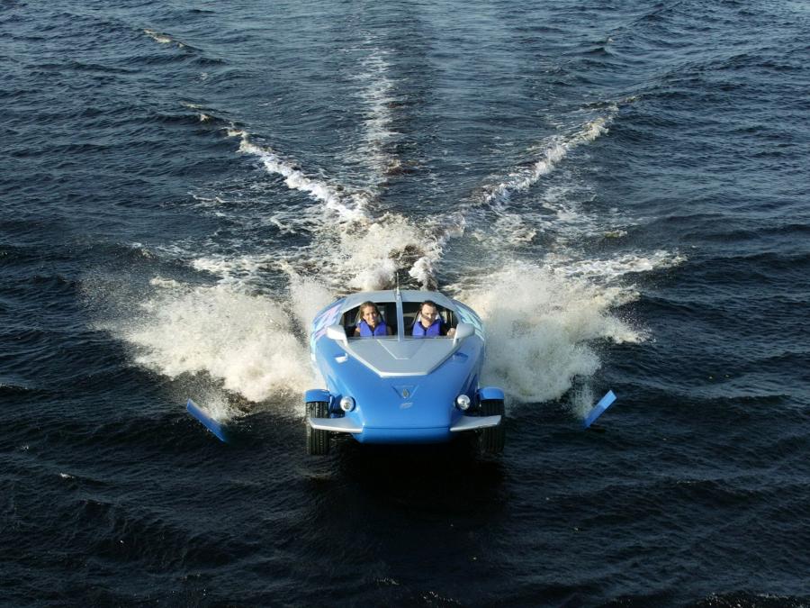  Rinspeed Splash Concept 2004 года  (фото 15 из 42)